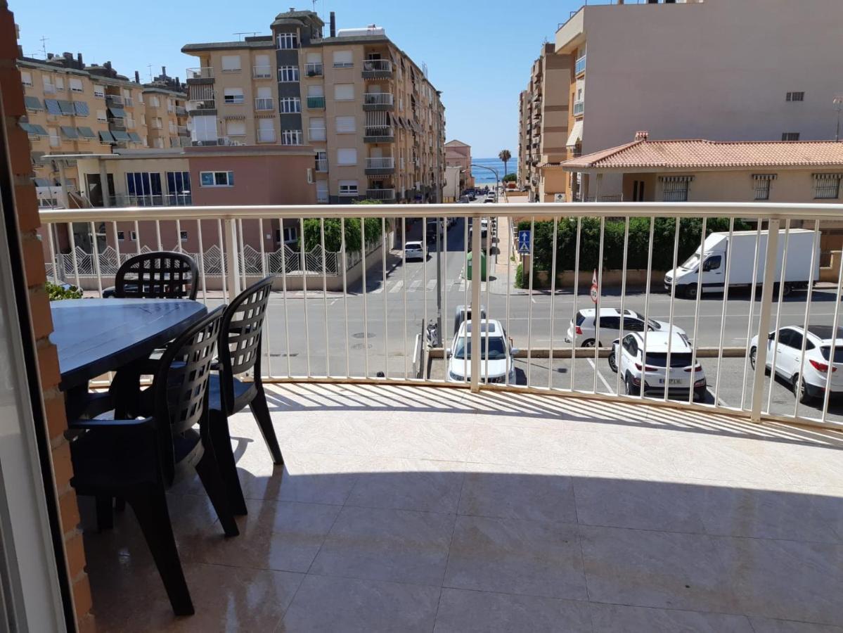 Amplio Piso Con Vistas A La Playa De Poniente Leilighet Águilas Eksteriør bilde
