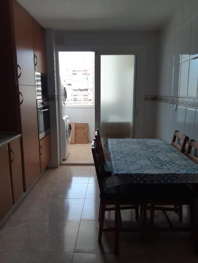 Amplio Piso Con Vistas A La Playa De Poniente Leilighet Águilas Eksteriør bilde